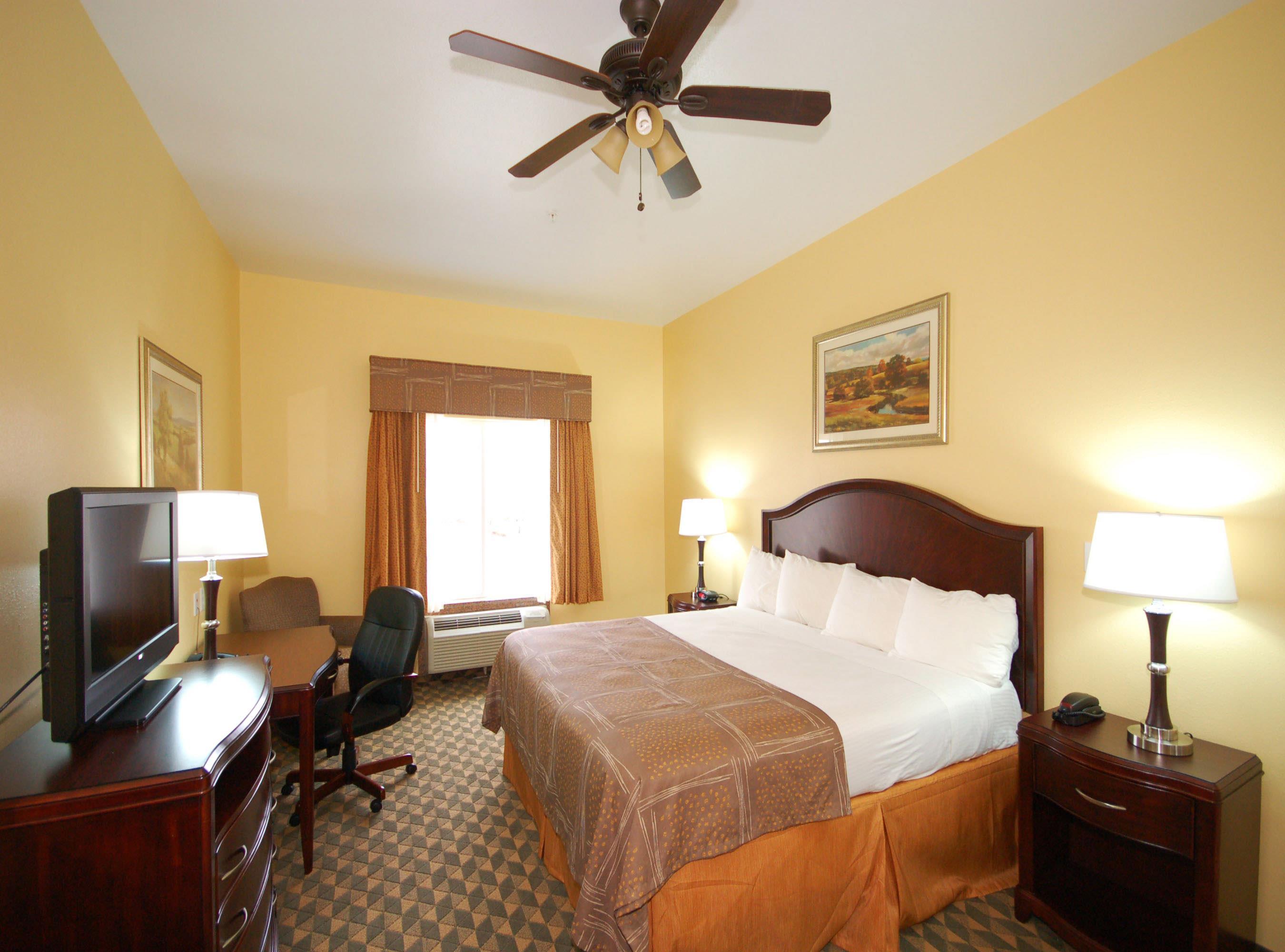 Best Western Plus Manvel Номер фото