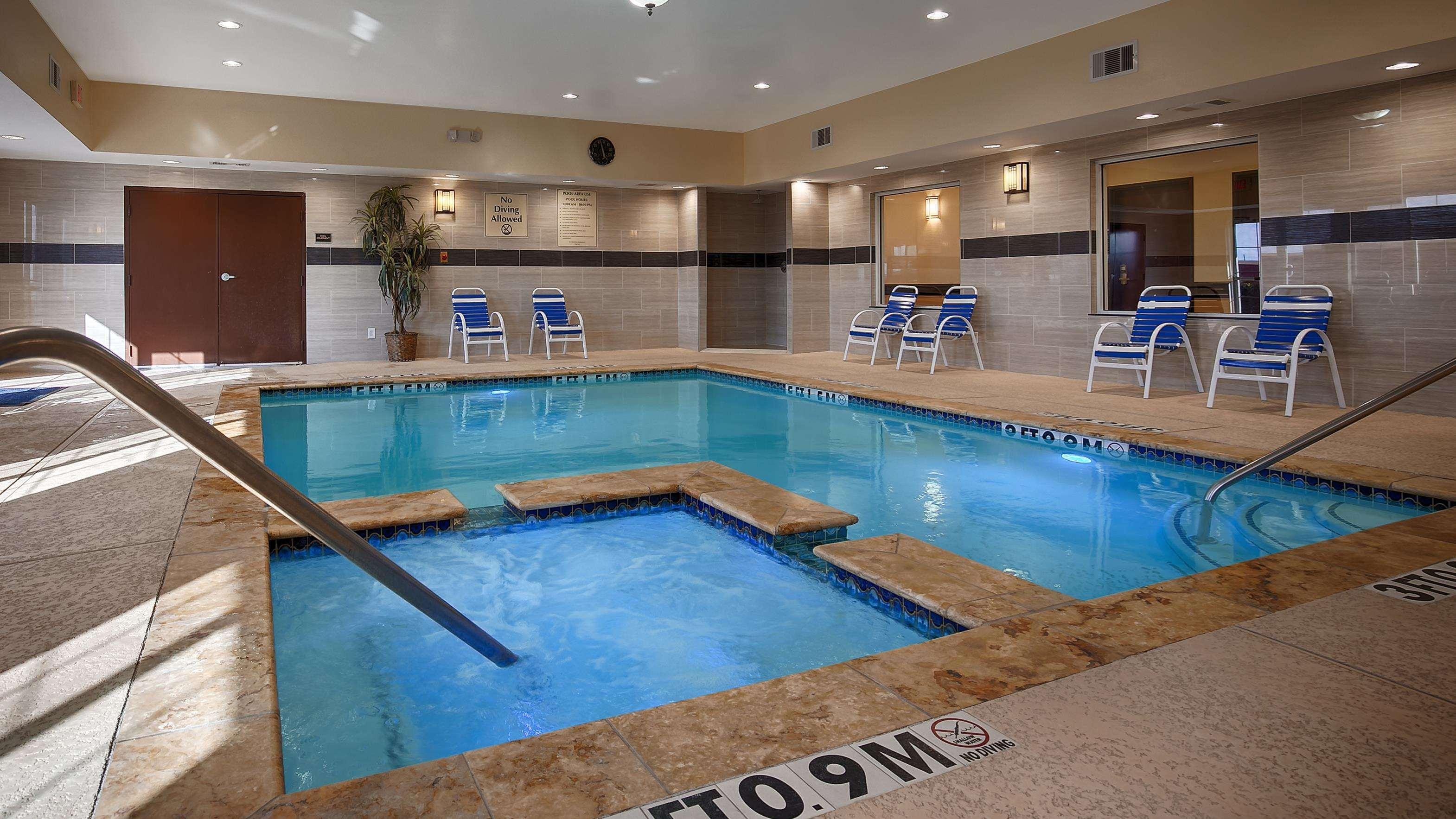 Best Western Plus Manvel Экстерьер фото